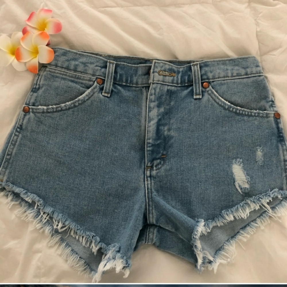 Wrangler cut offs